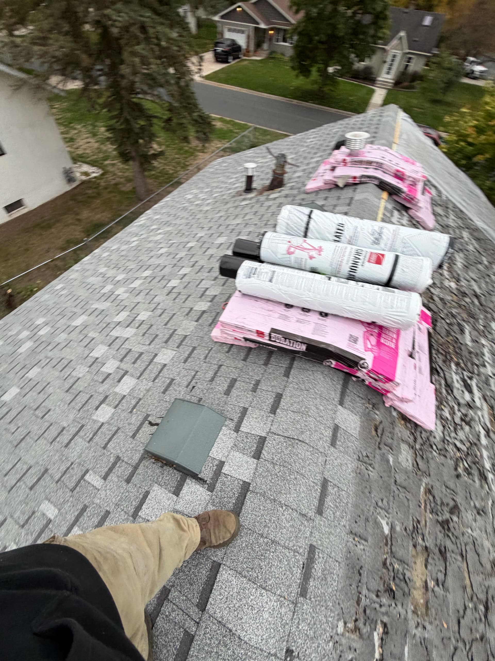 Blog post How Long Does an Asphalt Shingle Roof Last in Minnesota? image