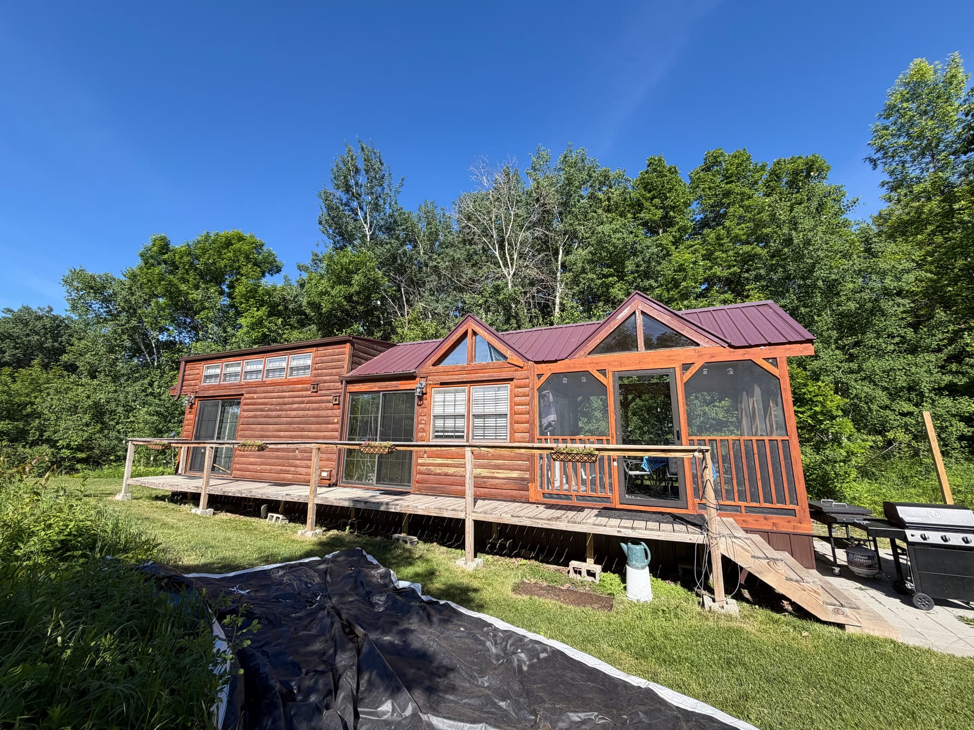 Gallery photos for Cabin Gets New Vinyl Siding and Custom Wraps: Image #4