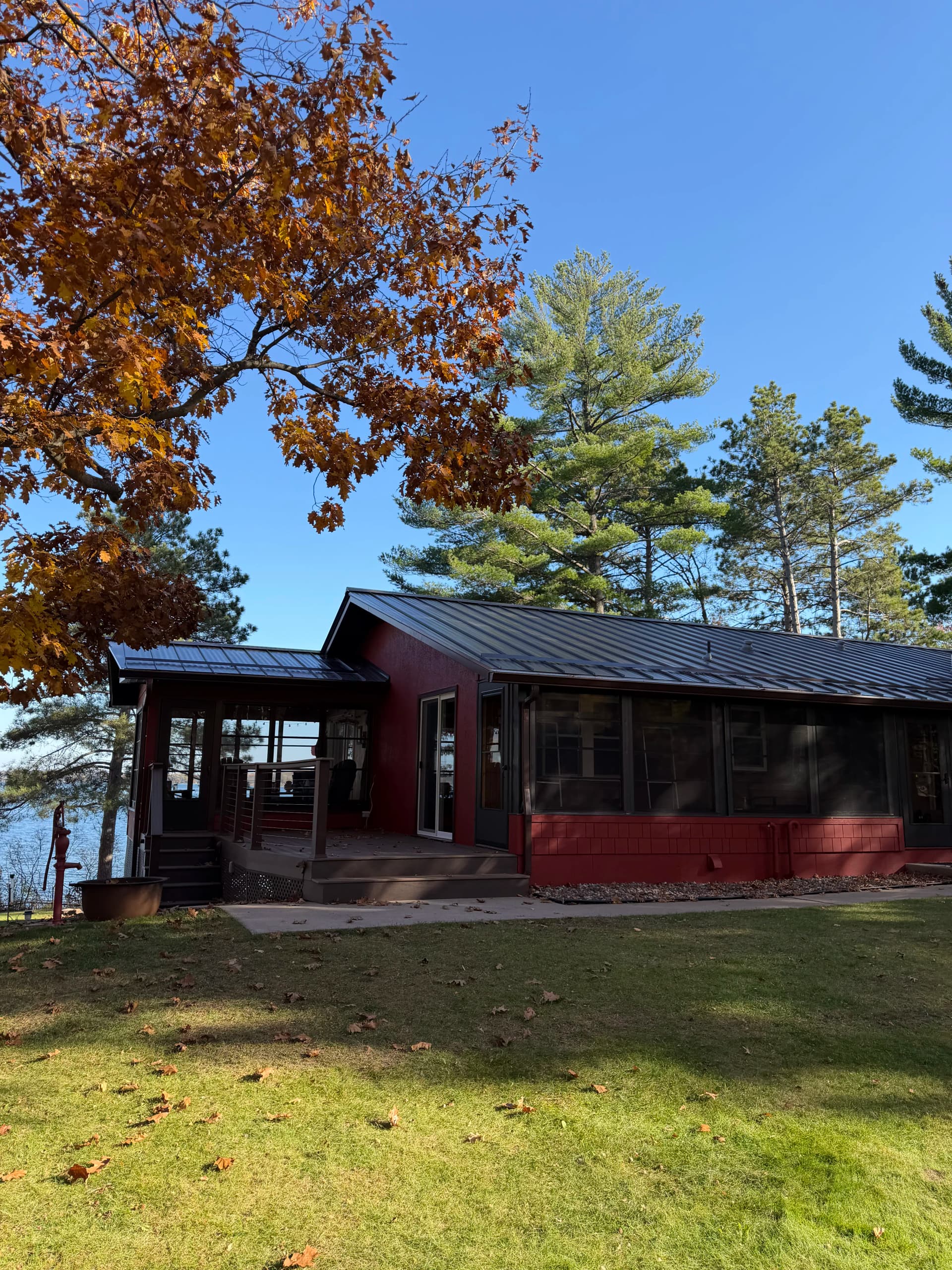 Gallery photos for Standing Seam Metal Roof with Custom Details on a Lakeside Property: Image #2