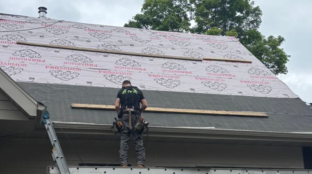 Full Service Exteriors image