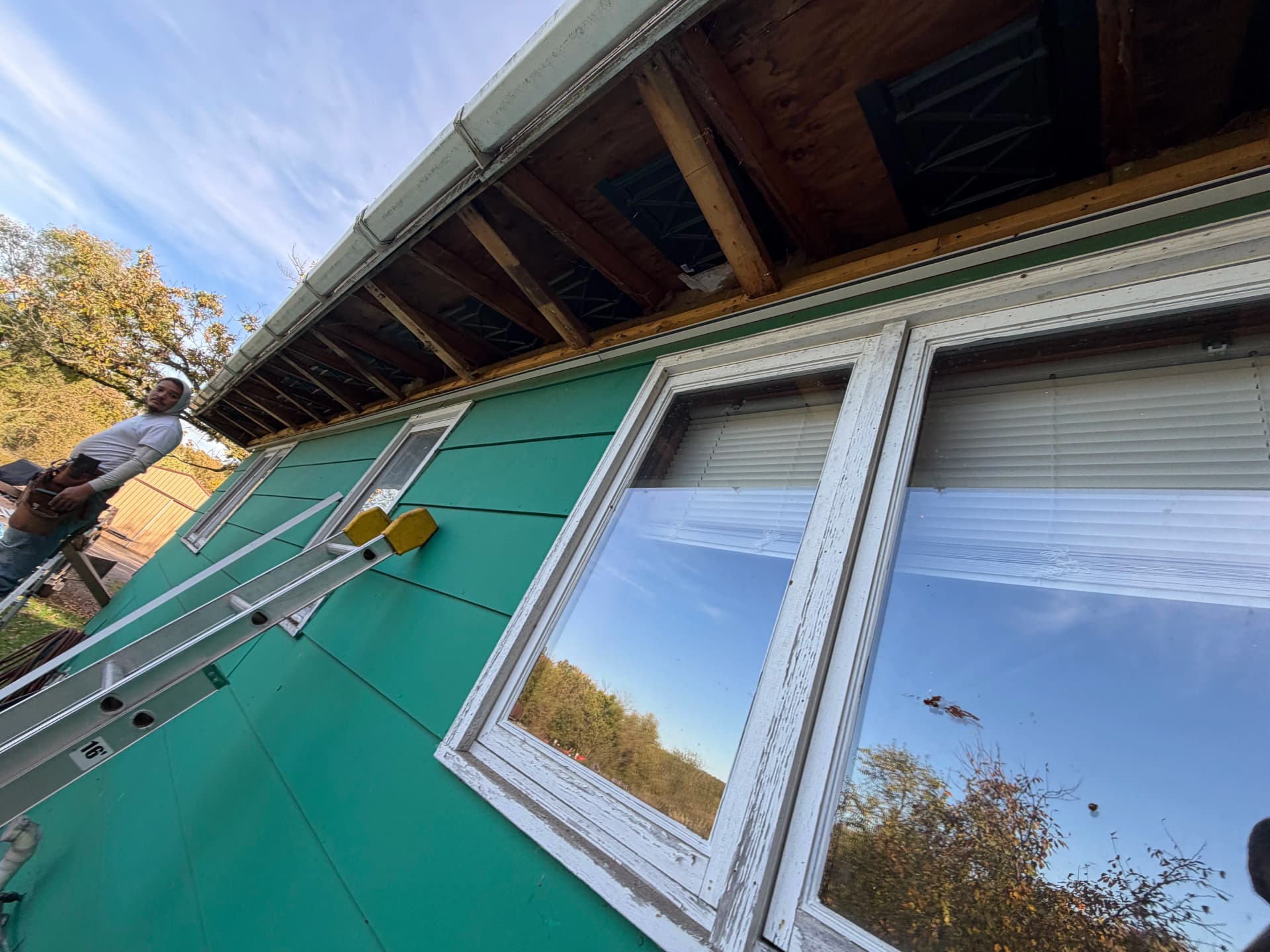 Why are your windows fogging up between the glass? image