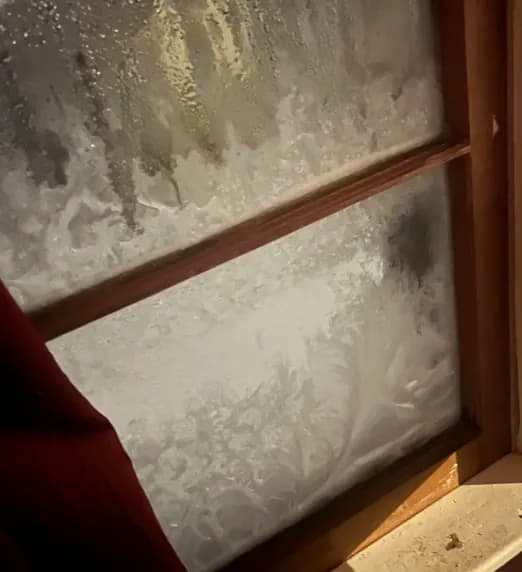 Why Do Your Windows Freeze on the Inside in Minnesota? image