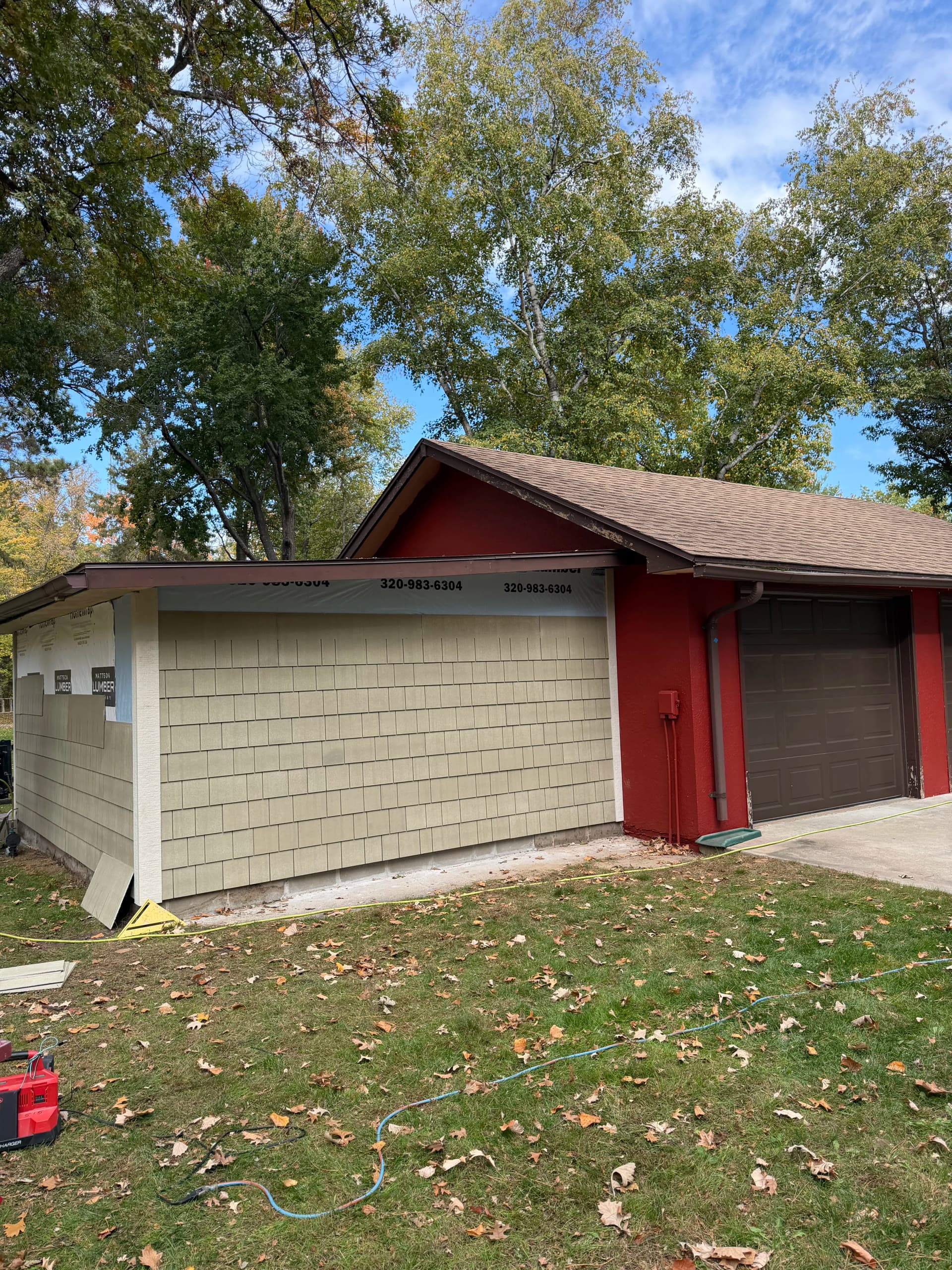 Can You Replace Siding on Just One Side of a House? image