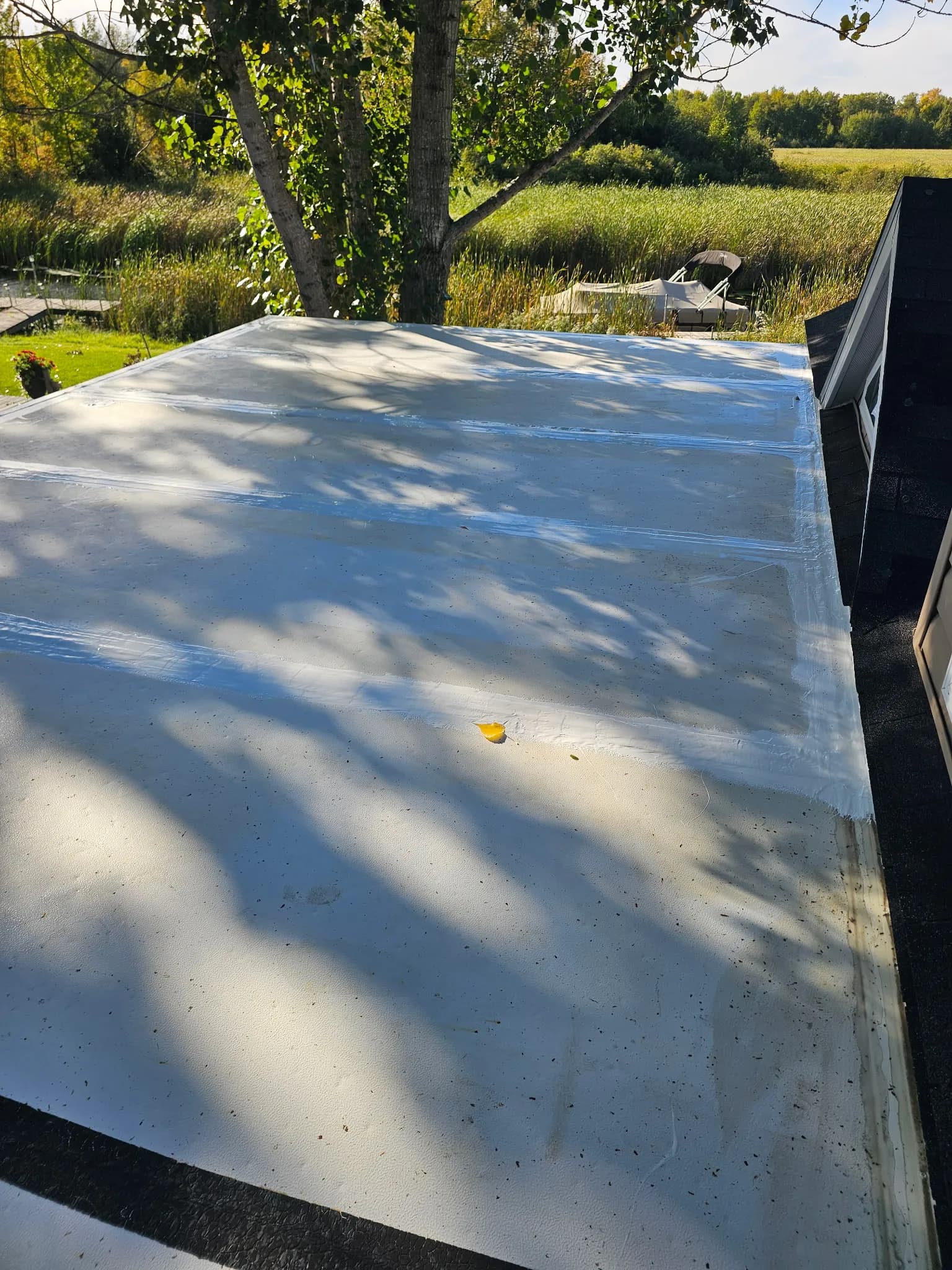 Flat Screen Porch Roof Seam Repair Done Right image