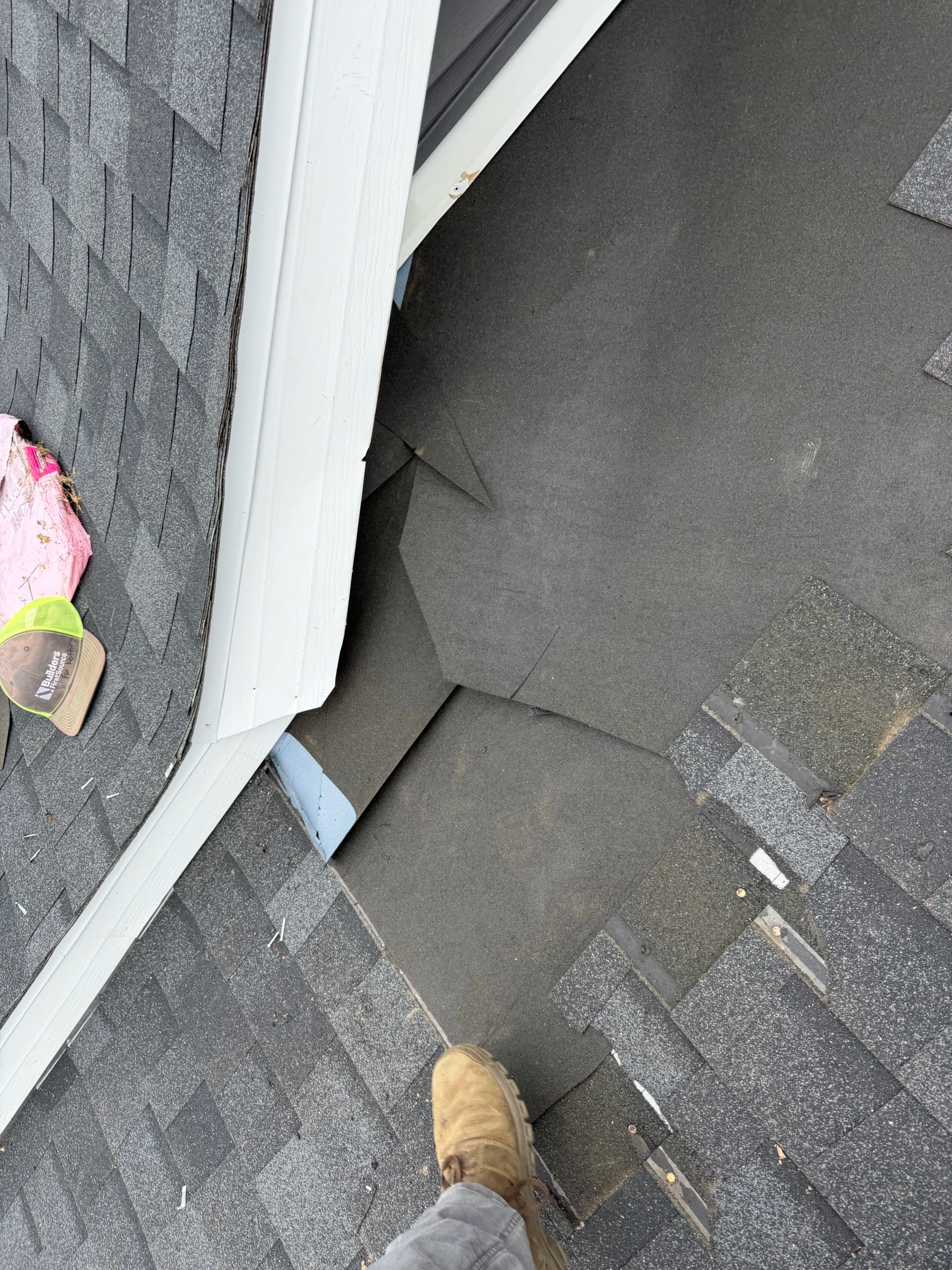 Gallery photos for Missing Wall Flashing Was Letting Wind-Driven Rain Into This Home: Image #2